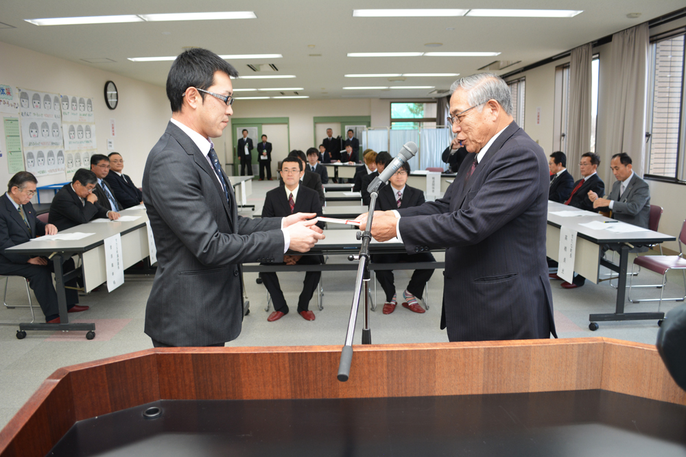 産業担い手交付金