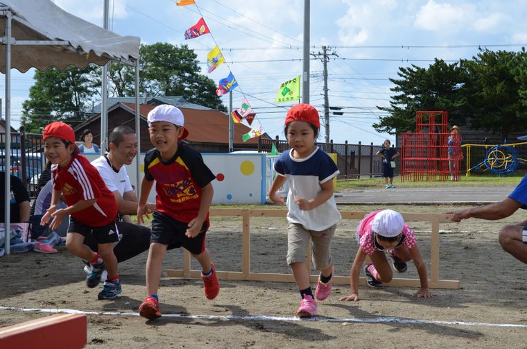 運動会　障害物競走