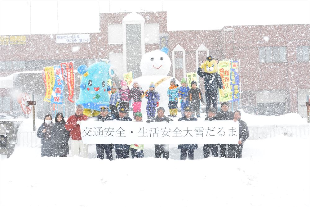 H30祈願雪だるま03